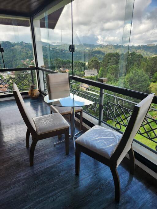 Flat Duplex Com Excelente Vista A 1,2 Km Capivari Campos do Jordao Ngoại thất bức ảnh